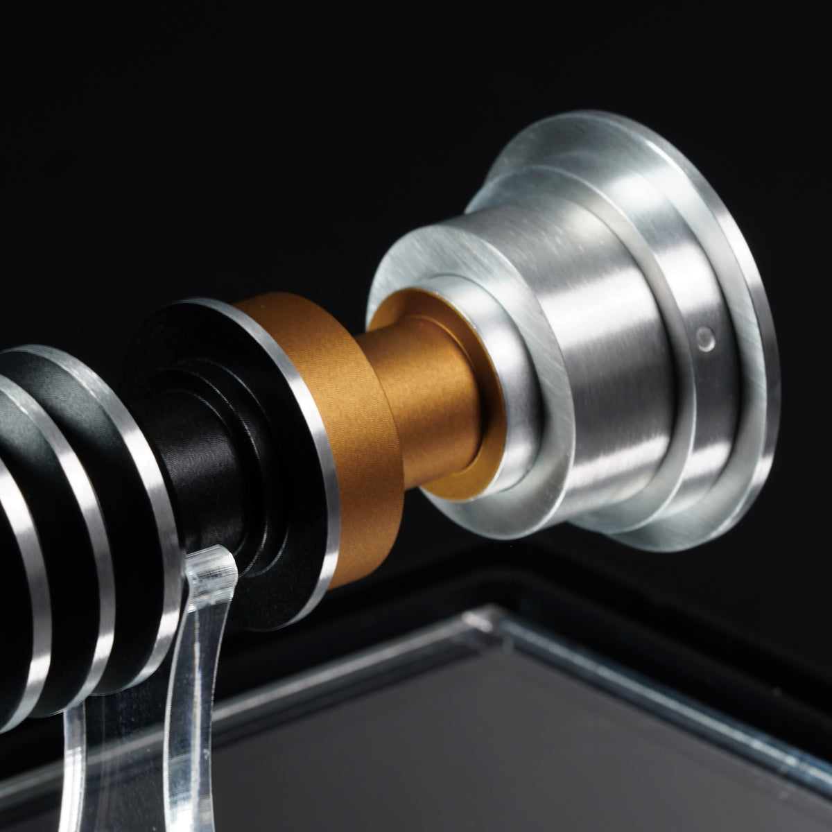 KR X DP Cave Hero Lightsaber